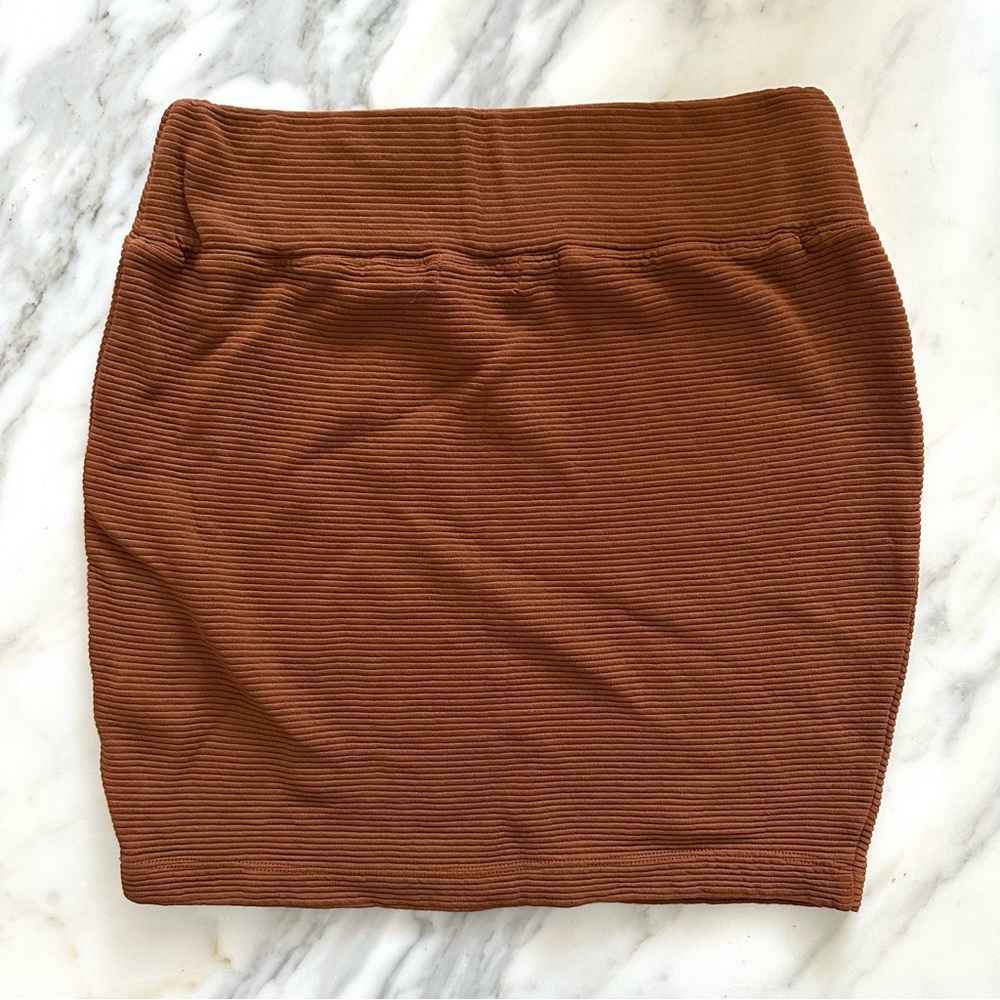 Michael Stars Rust Mini Skirt - Picture 5 of 8